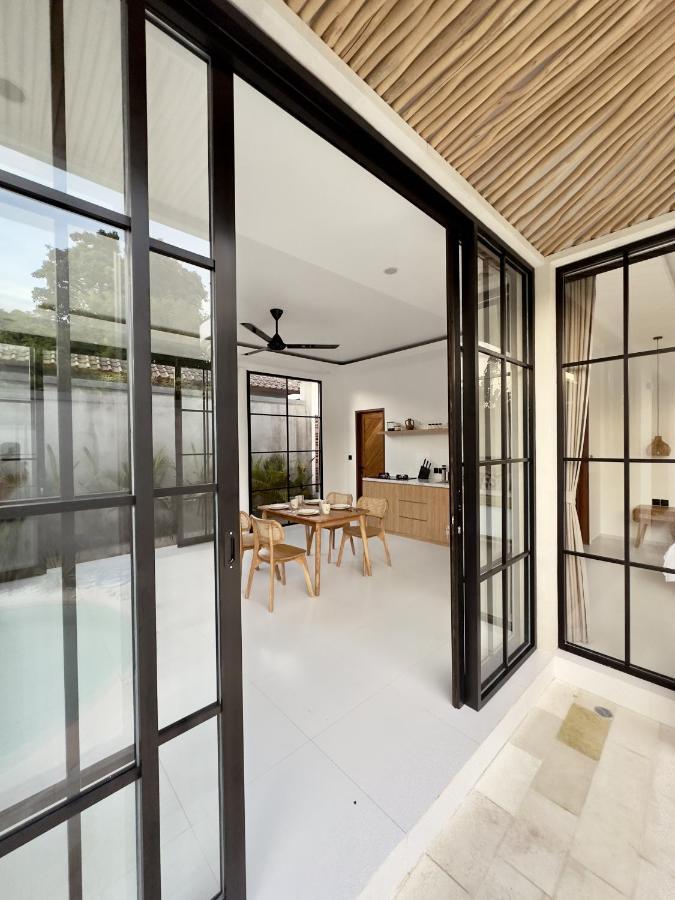 Emma'S Villa Seminyak Buitenkant foto