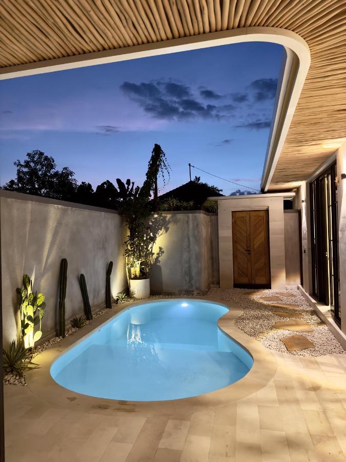 Emma'S Villa Seminyak Buitenkant foto